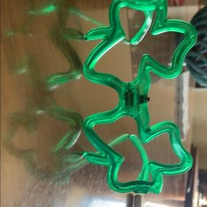 Light up st.pattys day glasses